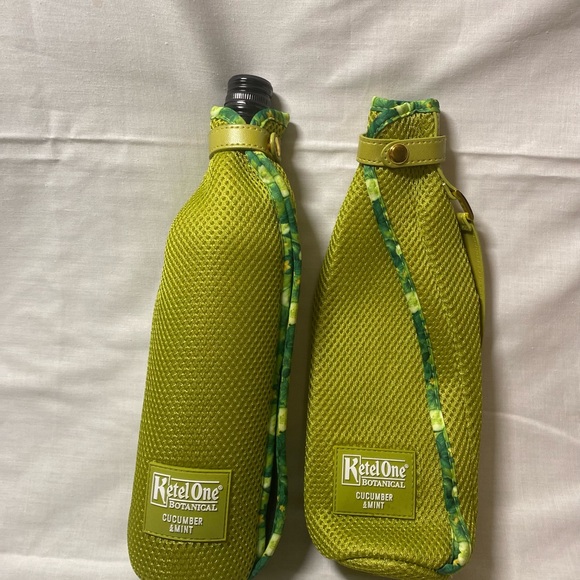 Ketel one liquor bag. Zips up lime green color 2 pack - Picture 4 of 8